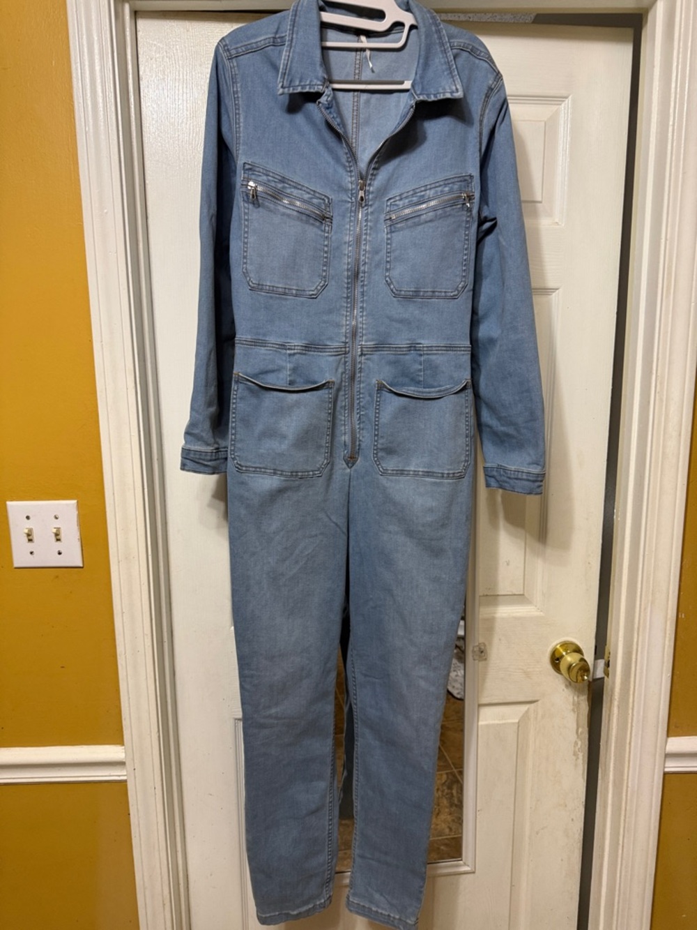 Free People XL Denim Coverall Jumpsuit Light Blue Stretch 6 Pocket Utility